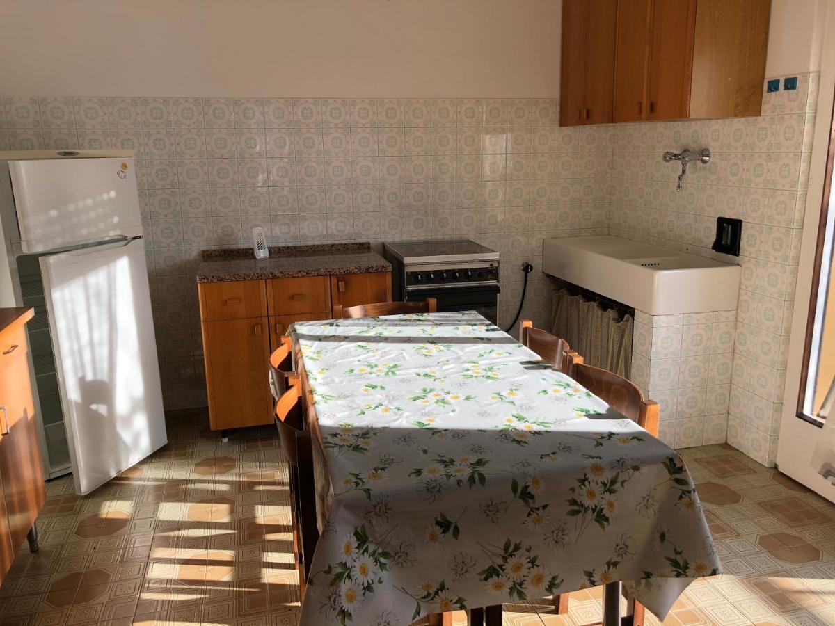 Appartamento Nonna Rosa 말세진느 외부 사진